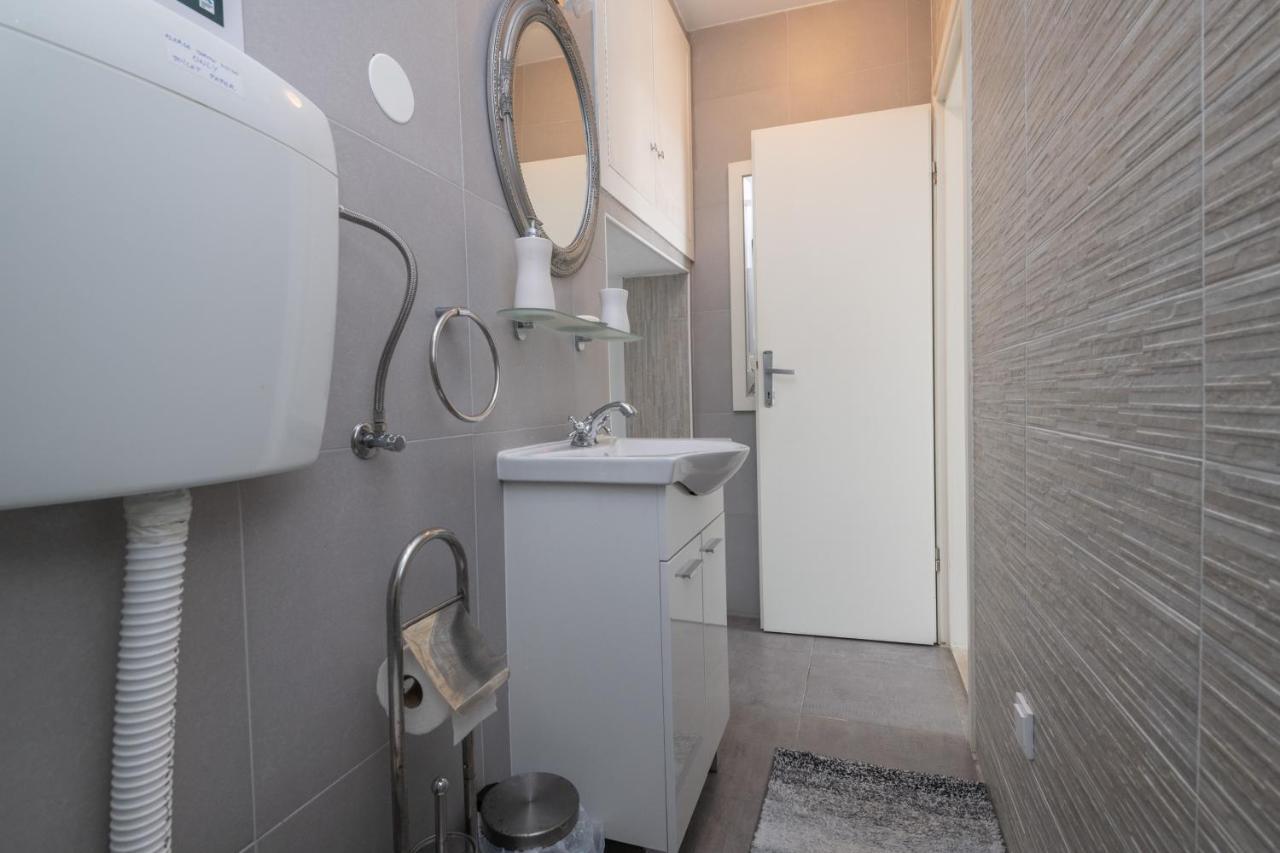 A Kind Of Magic Apartman *